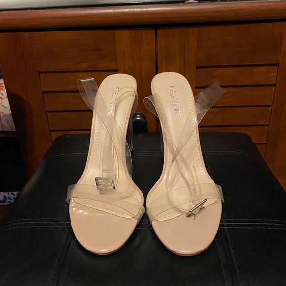 shoes - Picture 3 of 3